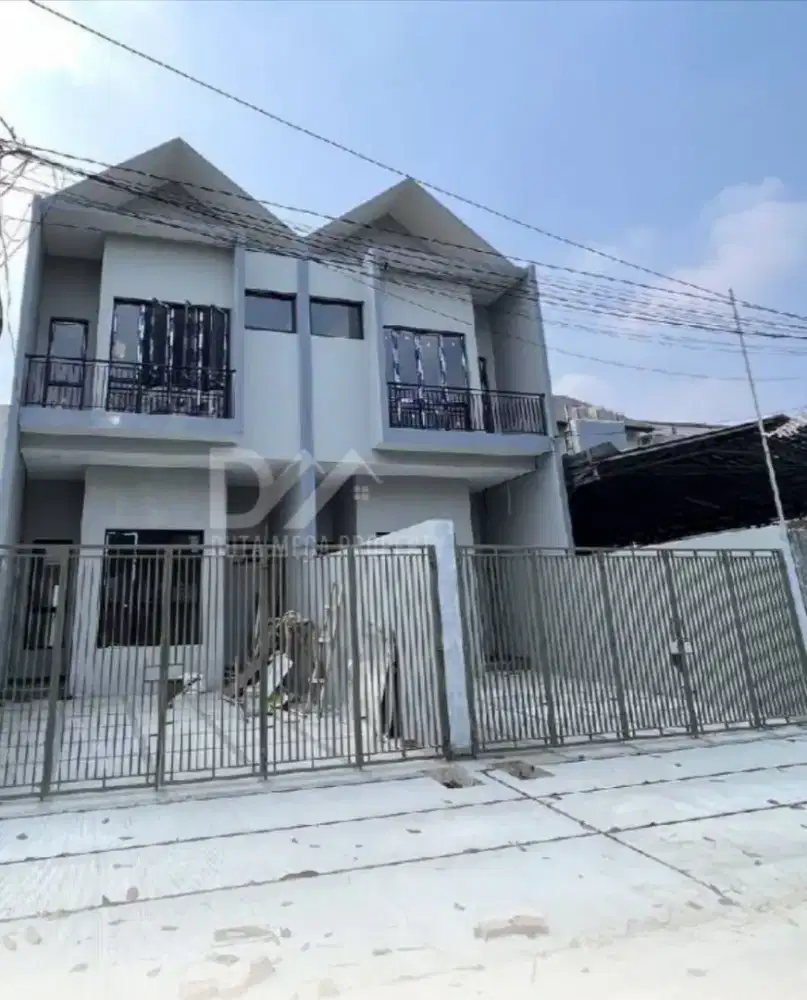 Rumah baru dijual di Meruya Jakarta Barat siap huni