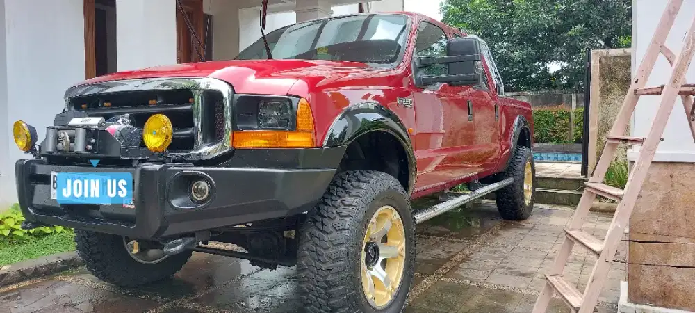 FORD DOUBLE CABIN DC F250 XLT 7.5L AUTOMATIC TAHUN 2005