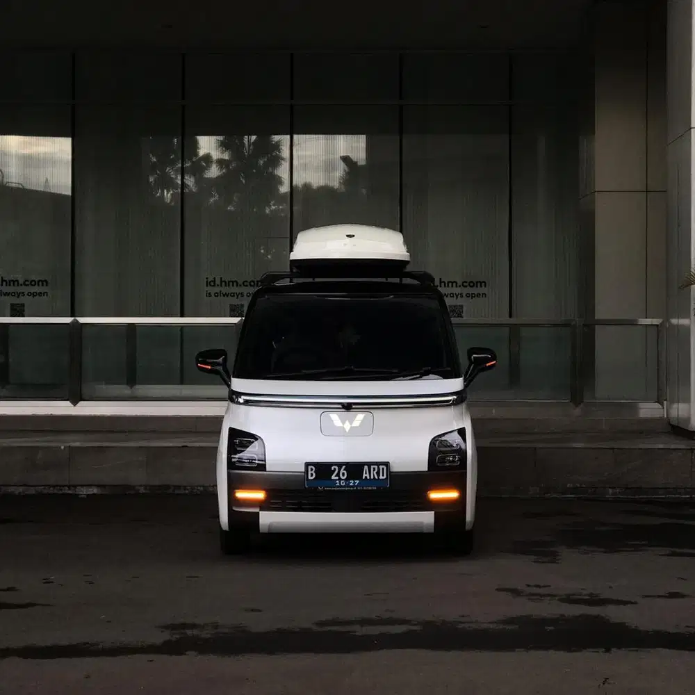 Harga Cash Wuling Air EV Long Range Pro 300 KM Blue 2024 Listrik