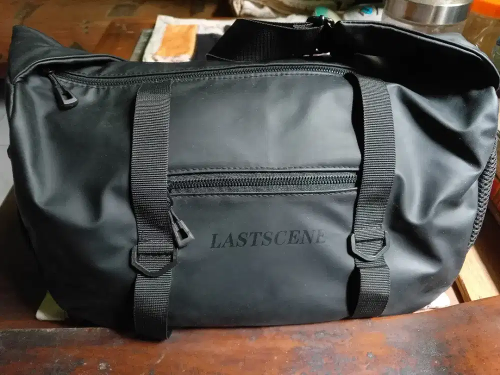 Tas Semi Kulit Lastscene