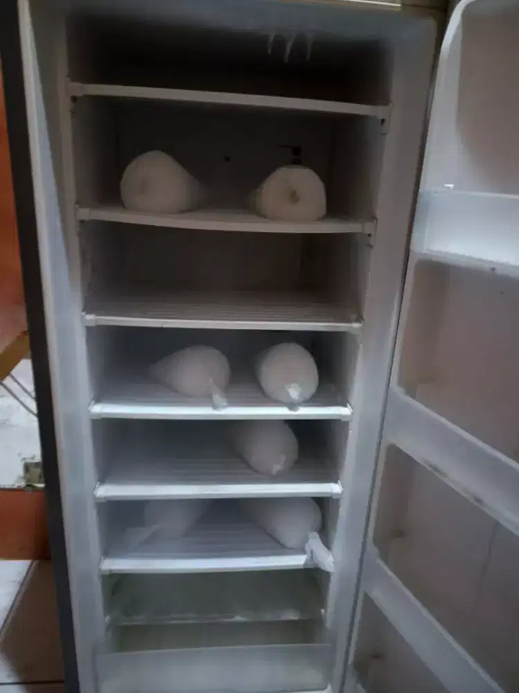 FREEZER LG 6RAK NORMAL BEKU AKTIF SIAP DI PAKAI
