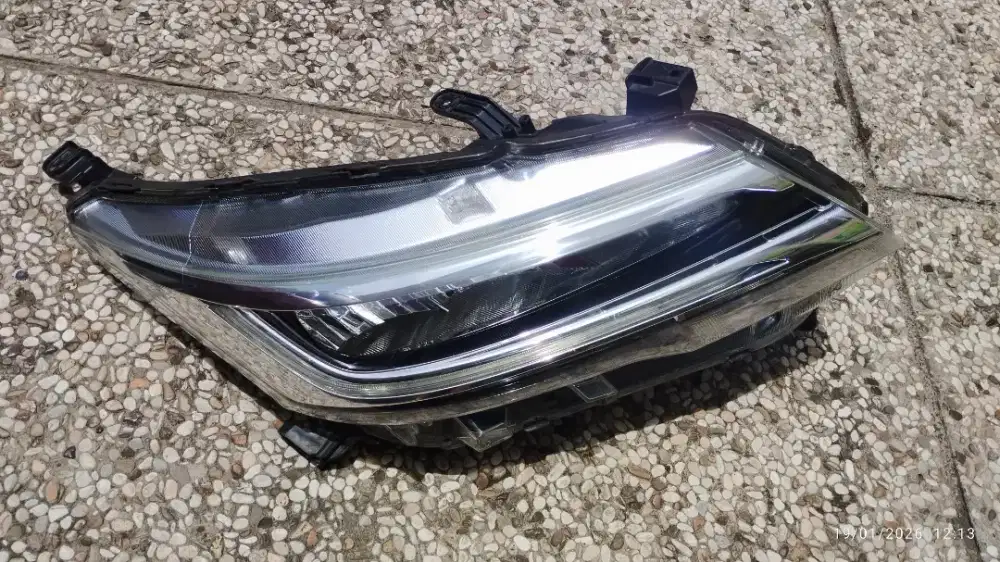 jual lampu headlamp all new terios bagian kanan R ( sejajar driver),