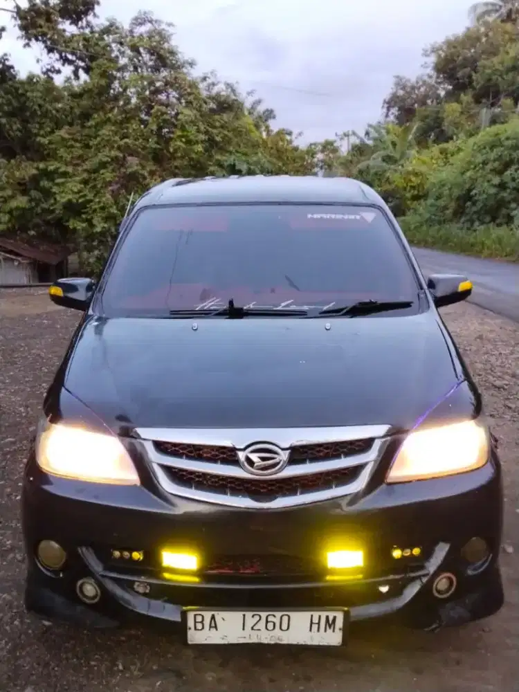 Mobil bekas rasa baru