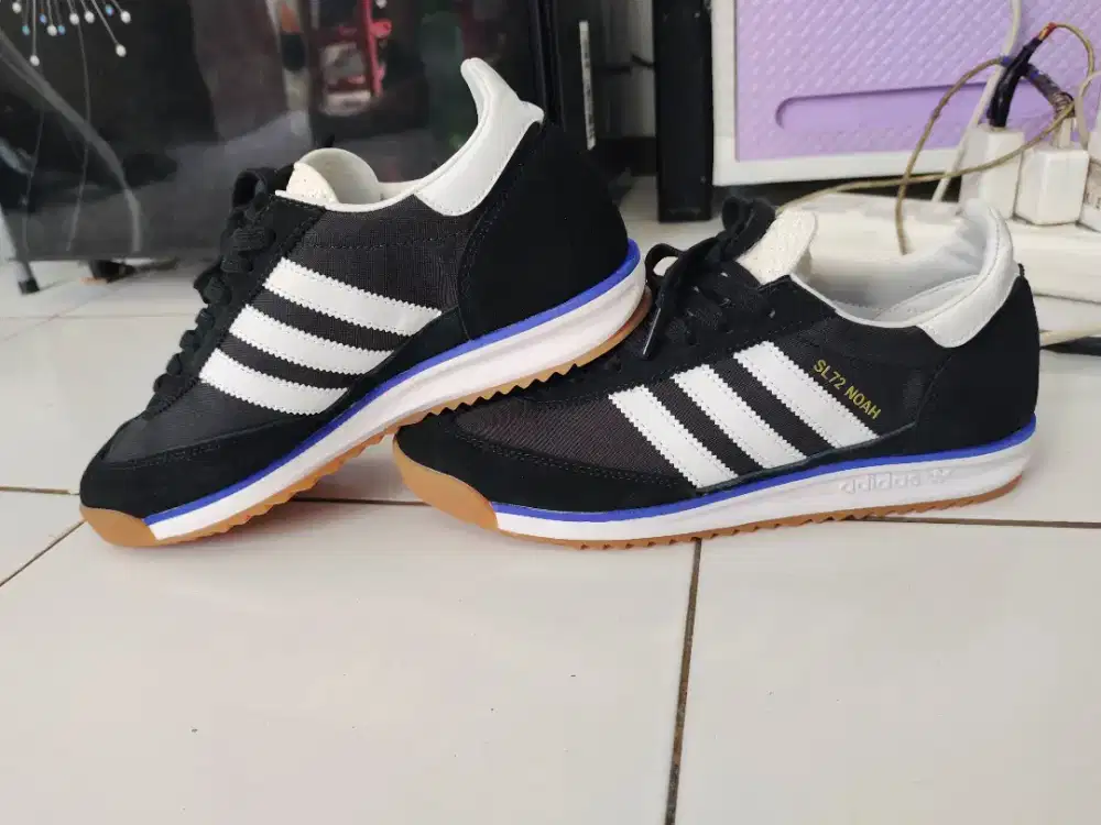 Jual sepatu baru Adidas SL72 NOAH ukuran 42