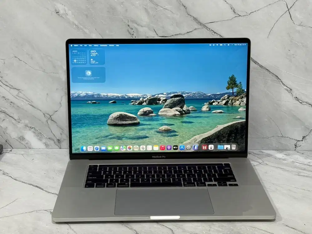 Macbook pro touchbar 2019 core i7 16/512GB 16INCH