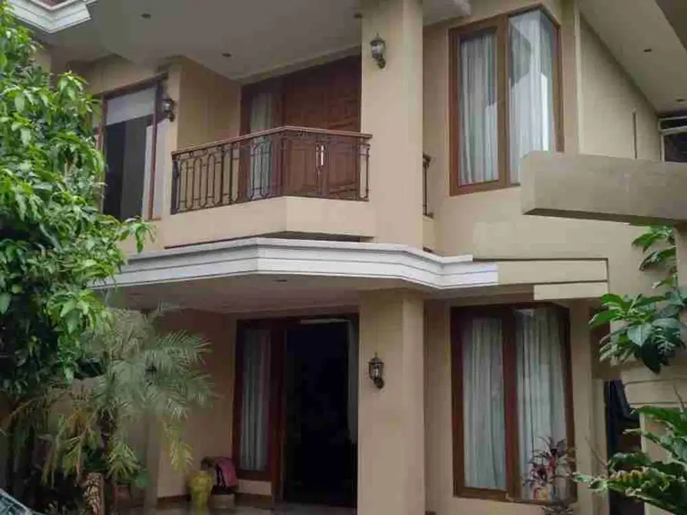 Dijual rumah mewah di Villa Pejaten Mas Jakarta Selatan
