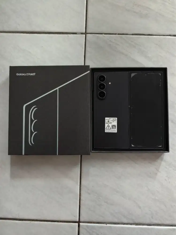 Samsung Z Fold 7 12/512gb SEIN zfold7 zfold fold7