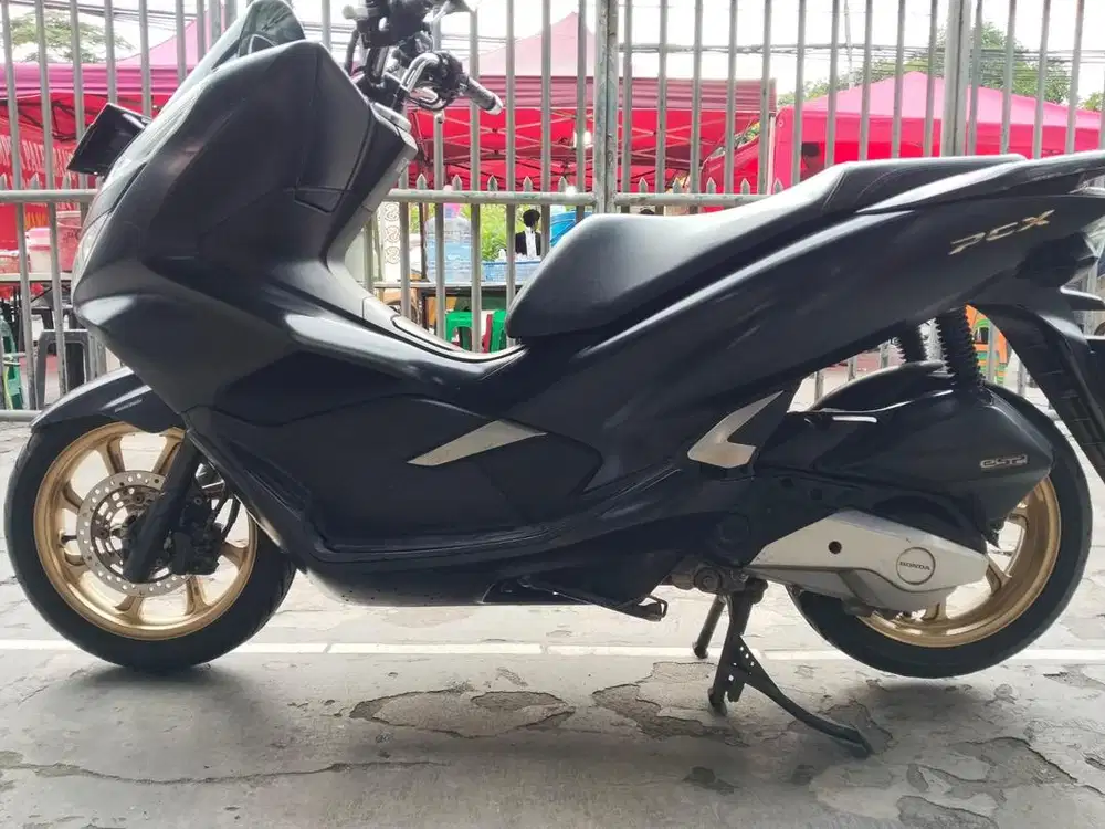 Honda PCX 150 keyless thun 2021 pajak panjang mesin halus joz siap gas