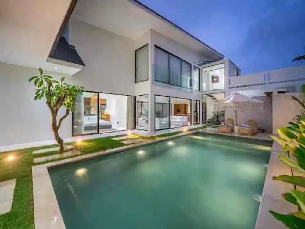 Villa For Sale or Long lease located on Center of Seminyak
