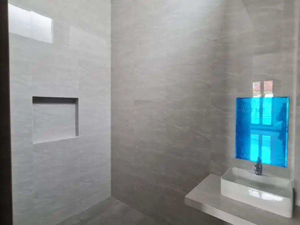 Disewakan rumah baru minimalis darmo permai timur