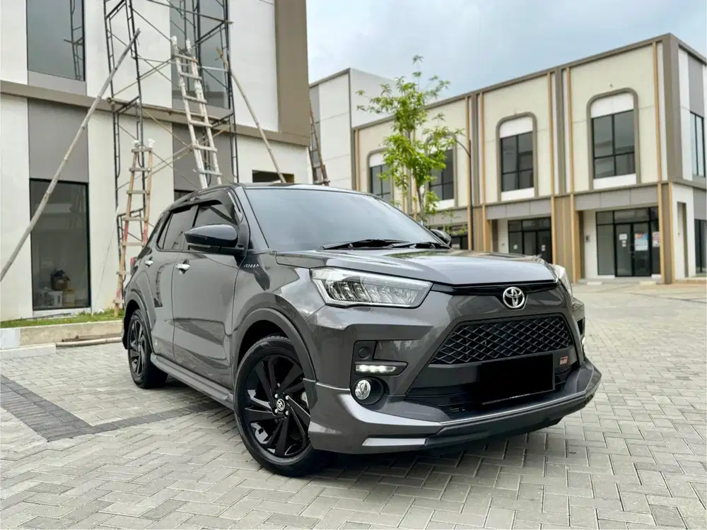 (KM 5 RIBU) Toyota Raize 1.0 Turbo GR SPORT Abu 2025 LIKE NEW