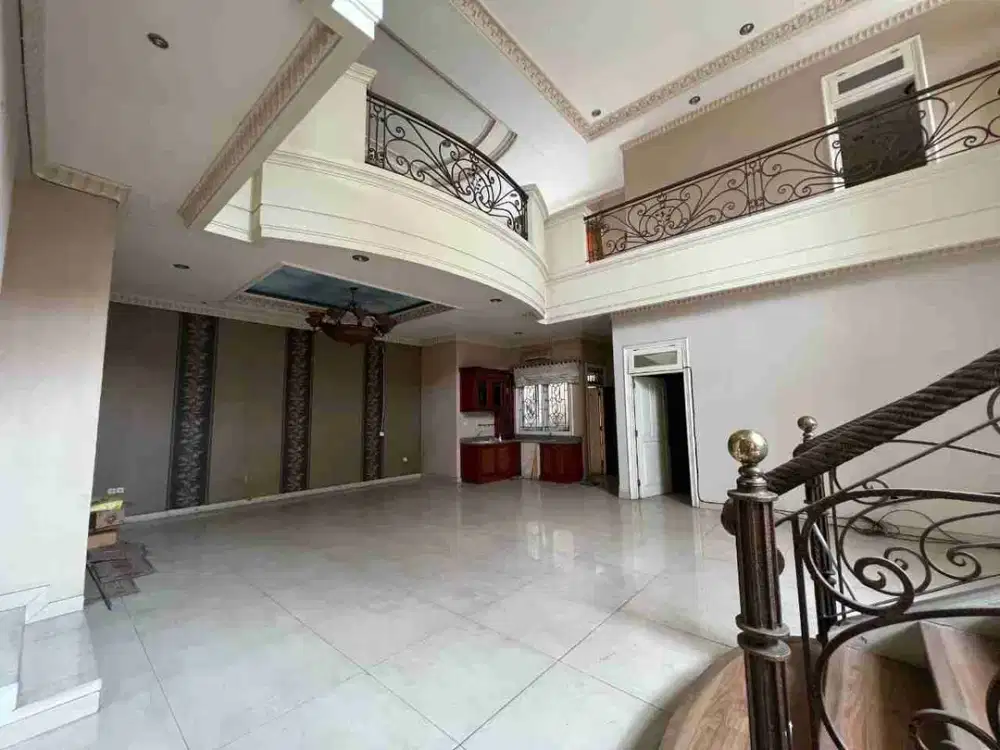 Jual Rumah Hitung Tanah Graha Famili