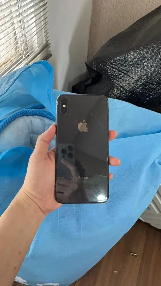 iphone xs max 64