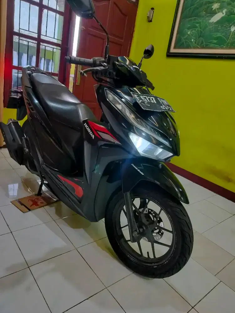 Honda Vario 125 all new THN 2022 siap gass BS TT