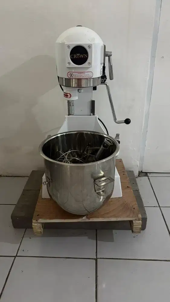Mixer planetary Crown B-15 liter mixer roti donat bolu