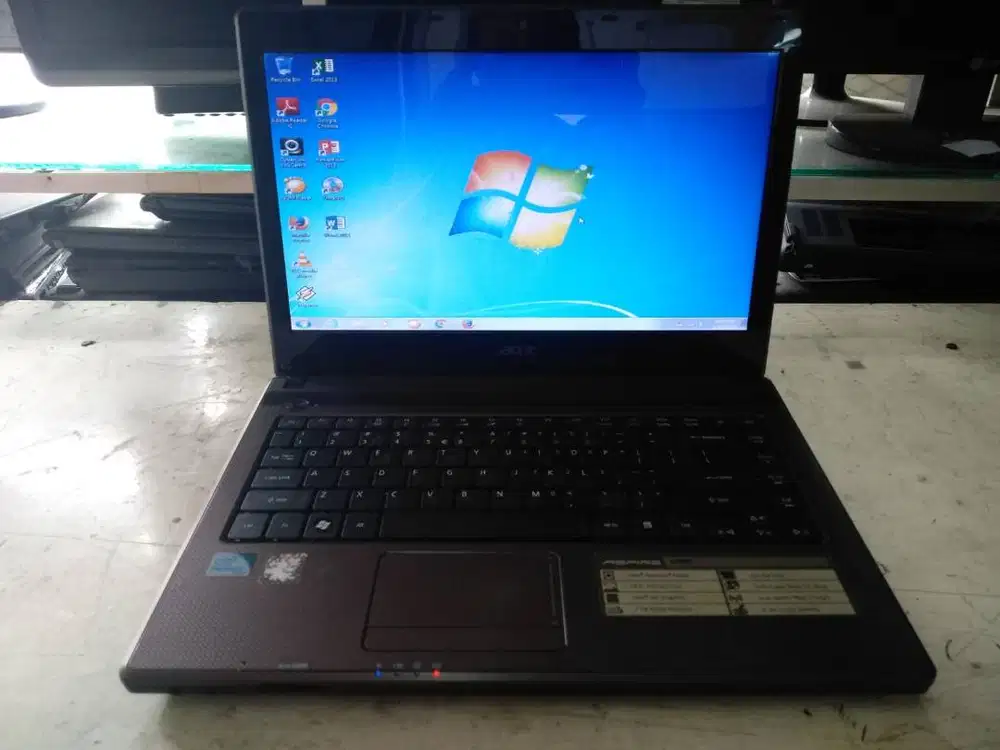 ACER TRAVELMATE P243 I3-3110 4GB SSD 128GB HDD 500GB