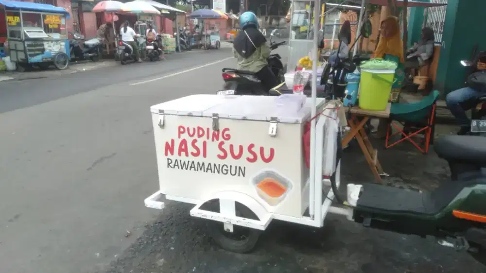 LOWONGAN KERJA RIDER SELIS PUDING NASI SUSU
