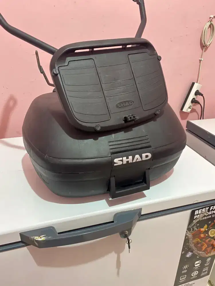 Top Box Shad sh 42 Cocok Untuk Touring