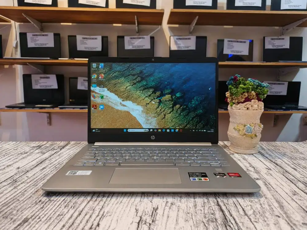 LAPTOP HP 14S-FQ2002AU // RYZEN 5-5625U // SSD 512 // BEST SELLER