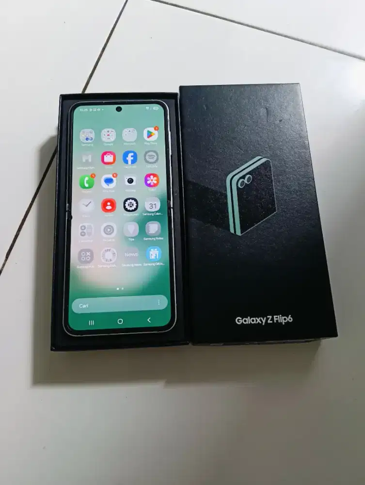 Samsung Zflip 6 5G 12/256 GB