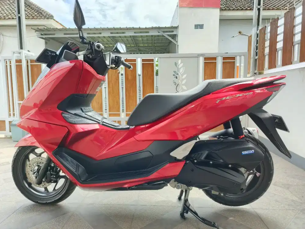Honda PCX 2025 CBS