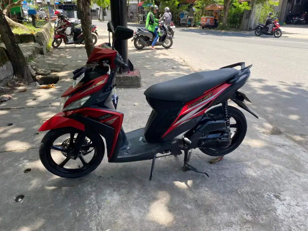 Di jual motor mio z atau mio m3 warna merah