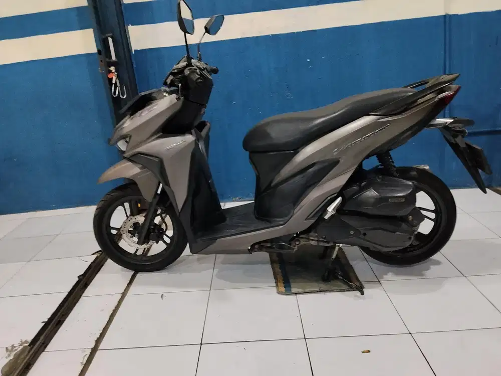 (JUAL) honda vario 2019 150 cc surat lengkap