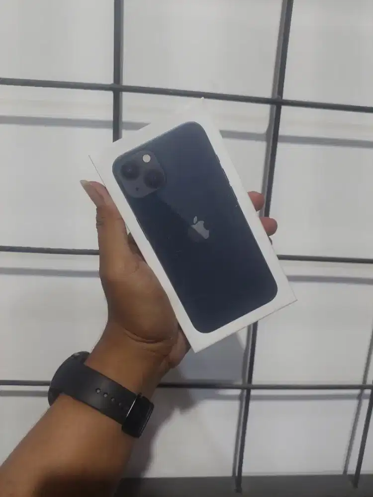 LIMITED !! Iphone 13 128gb GARANSI RESMI