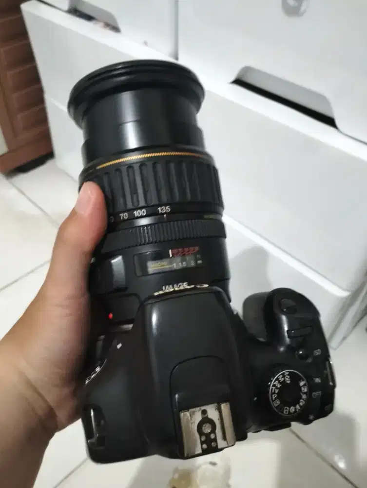 CANON 550D KIT 28-135MM IS USM