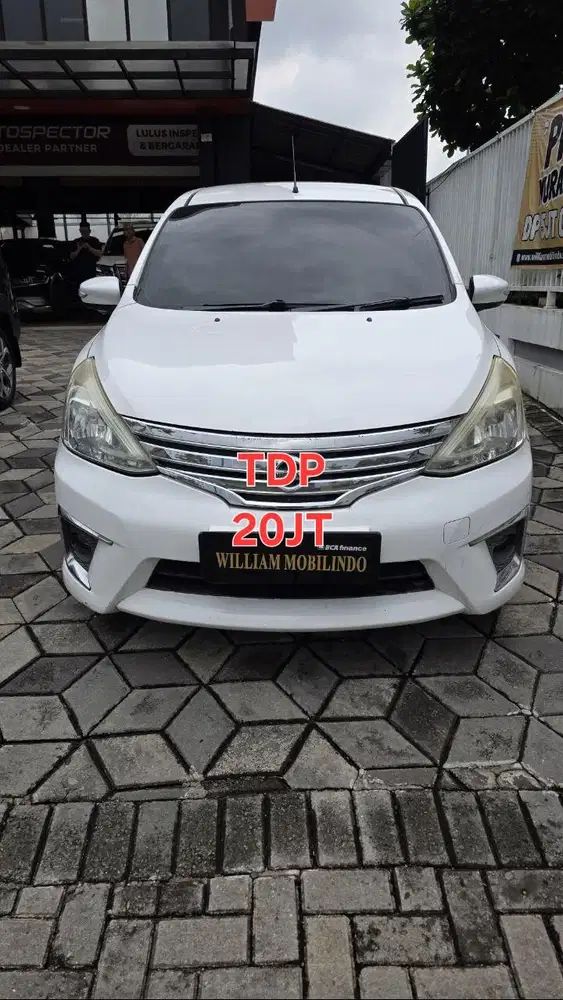 Nissan Grand Livina HWS Matic Tahun 2016 Kondisi Mulus Terawat