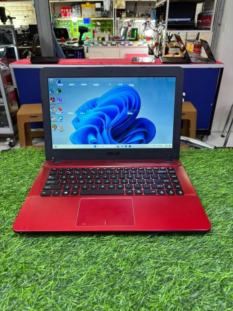 Jual laptop Asus Vivobook 8/128+500