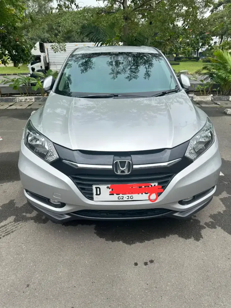 Low KM HRV E CVT plat D