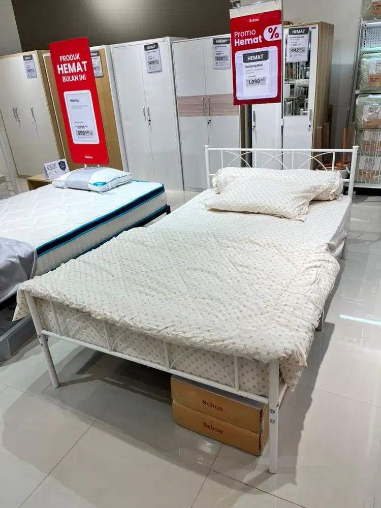 Dipan besi dan kasur latex