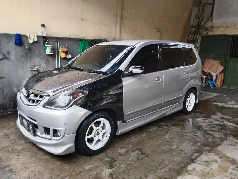 Toyota Avanza 2011 Bensin