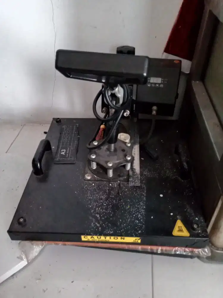 Mesin hotpress sablon kaos bekas