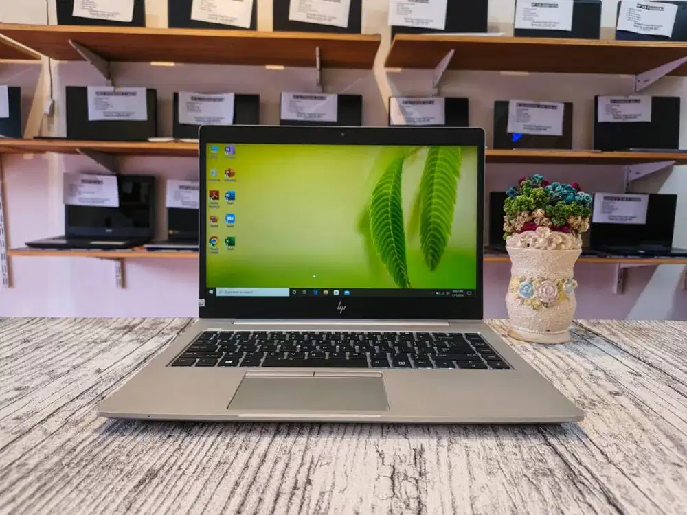 LAPTOP HP ELITEBOOK 745 G6 // RYZEN 5 // RADEON VEGA (2GB) // BEST SEL