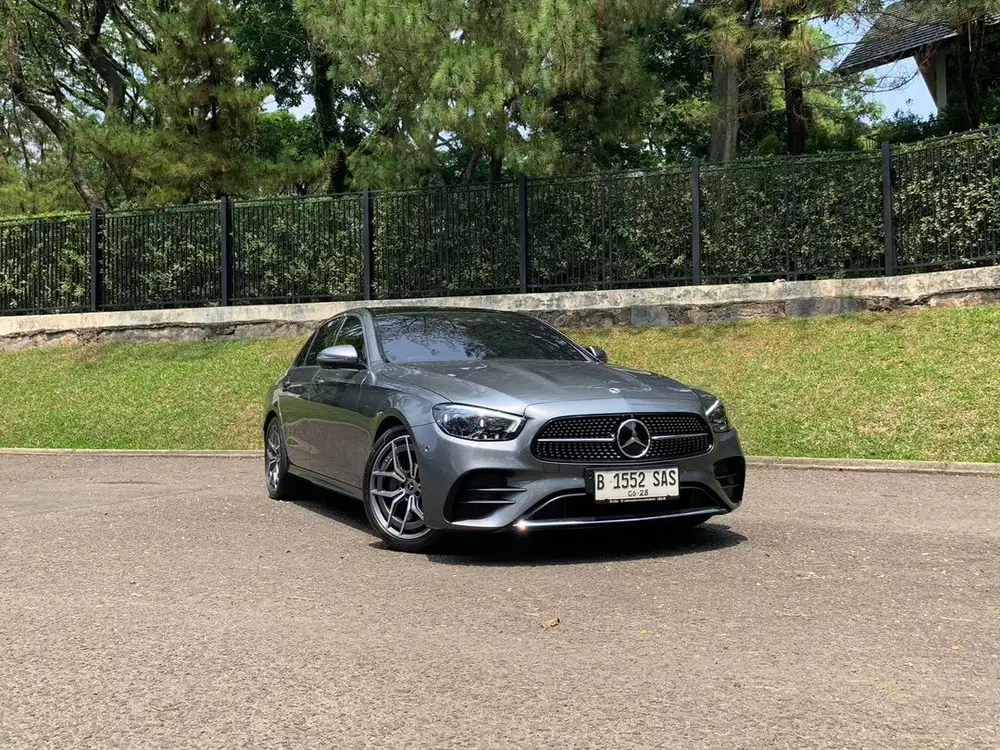 Mercedes Benz E300 2023 AMG Line