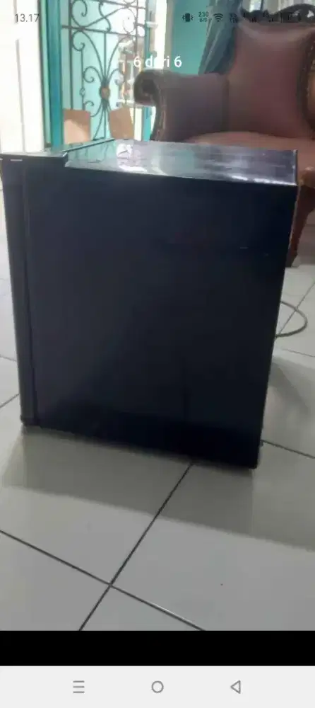 Di jual kepepet, kulkas merek changhong