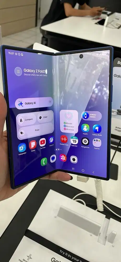 Samsung Z Fold 7