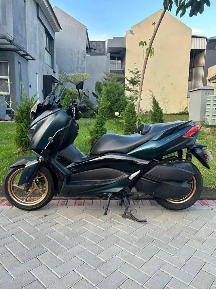 Yamaha Xmax 250