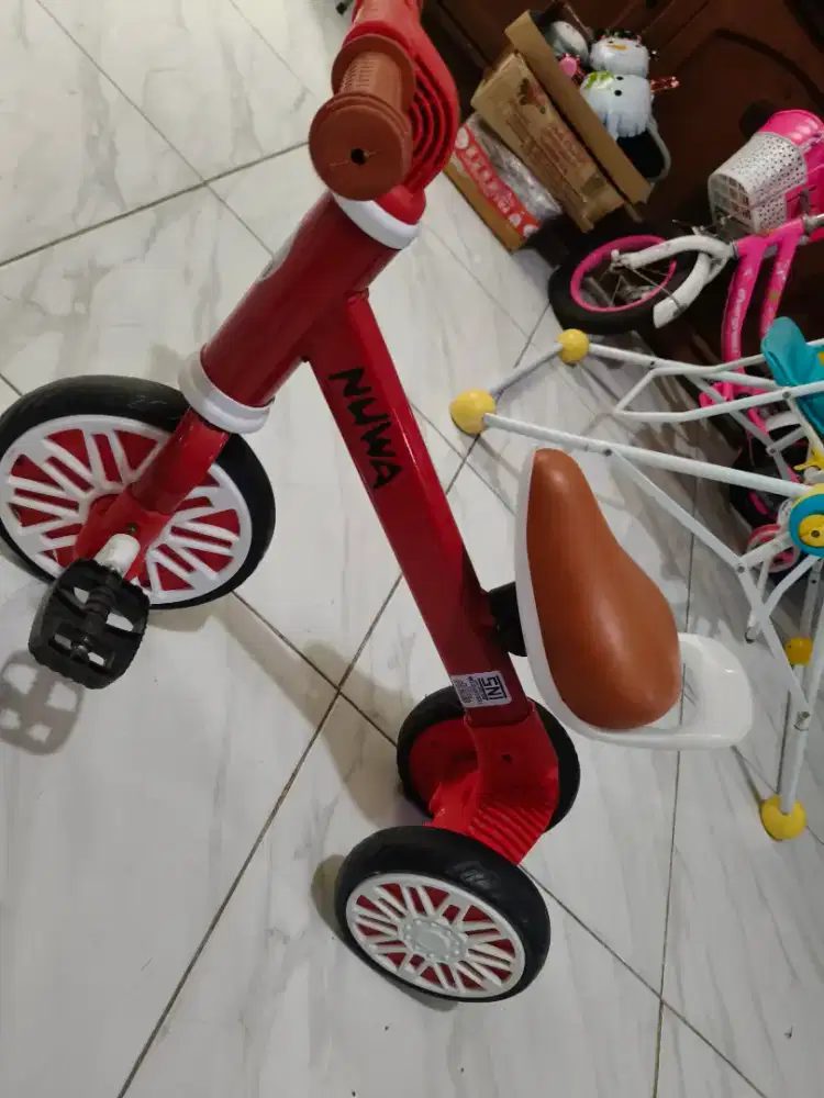 sepeda nuwa roda tiga