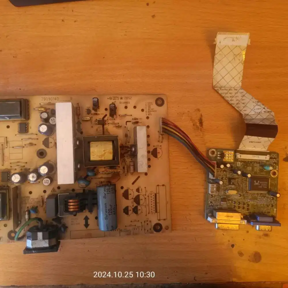 Mesin Monitor Acer x223w