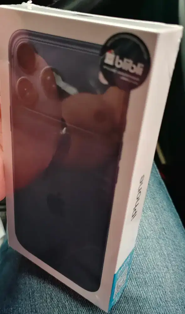 Iphone 17 pro max 256 garansi resmi blibli