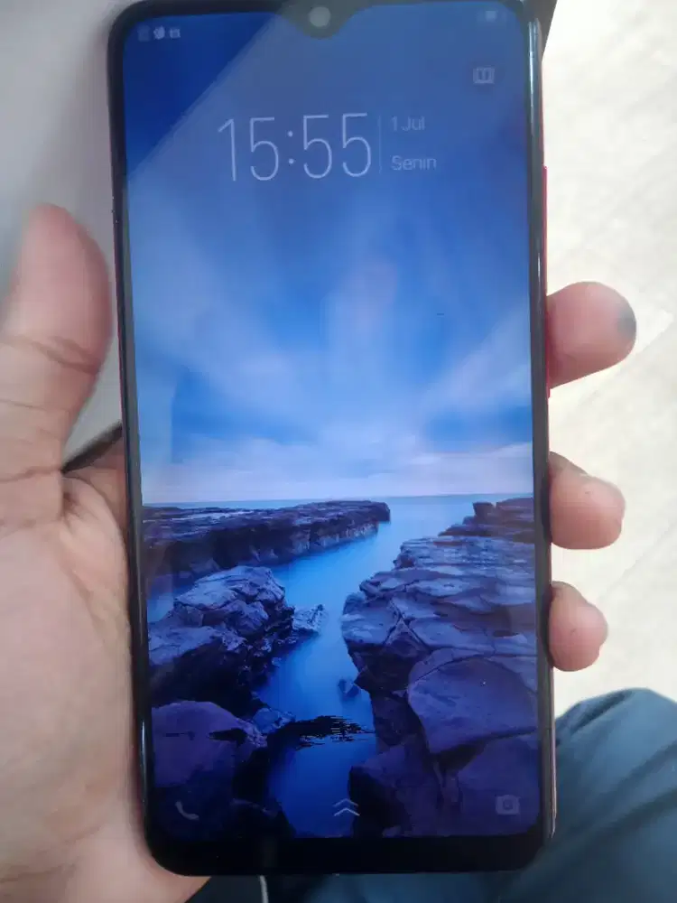 Vivo Y95 4/64GB Layar Tompel