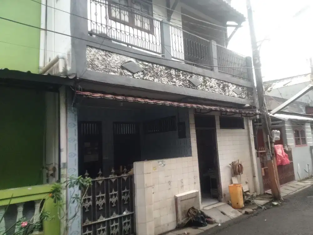 Rumah 2 Lantai Dijual Di Komplek Pinang Indah Kunciran Tangerang