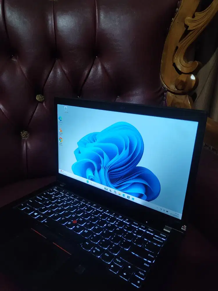 WTS Lenovo ThinkPad T480S 8/256 (minus cek deskripsi)