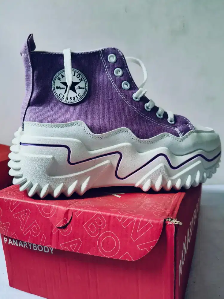 Sepatu Import fashion keren