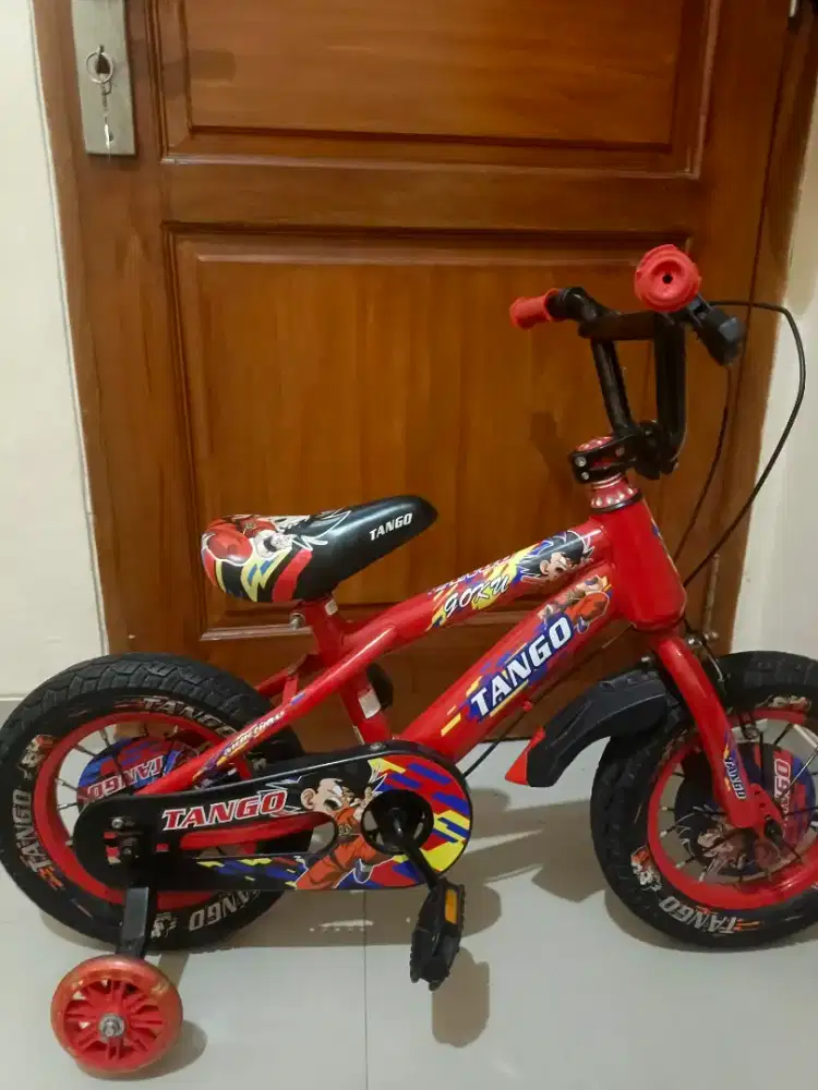 Sepeda anak Uk 12