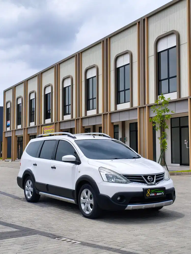 Grand Livina Xgear matic AT 2015