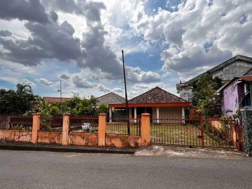 Dijual Cepat Rumah dan Tanah di Ario Kemuning Palembang